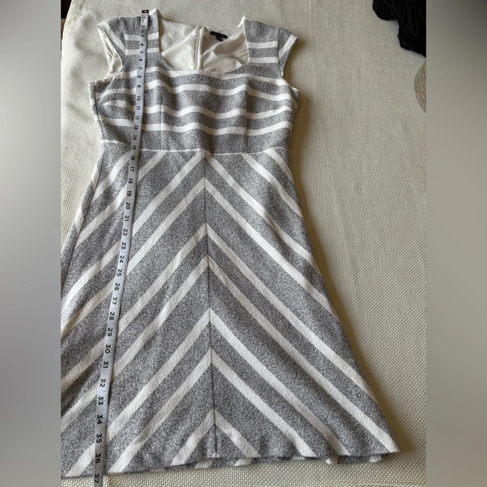 Ann Taylor Size 6 Cap Sleeve Dress Black White Stripe Cotton Blend Lined
